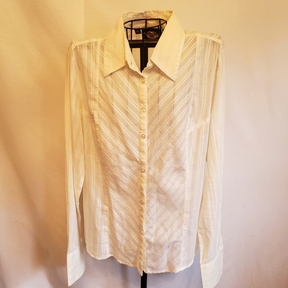 😍Harley Davidson Sheer Button Up Top😍